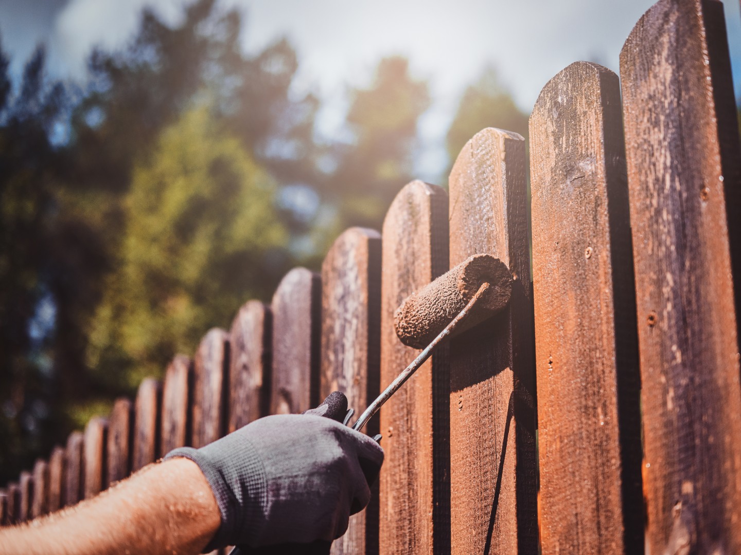 fence painting services Oregon