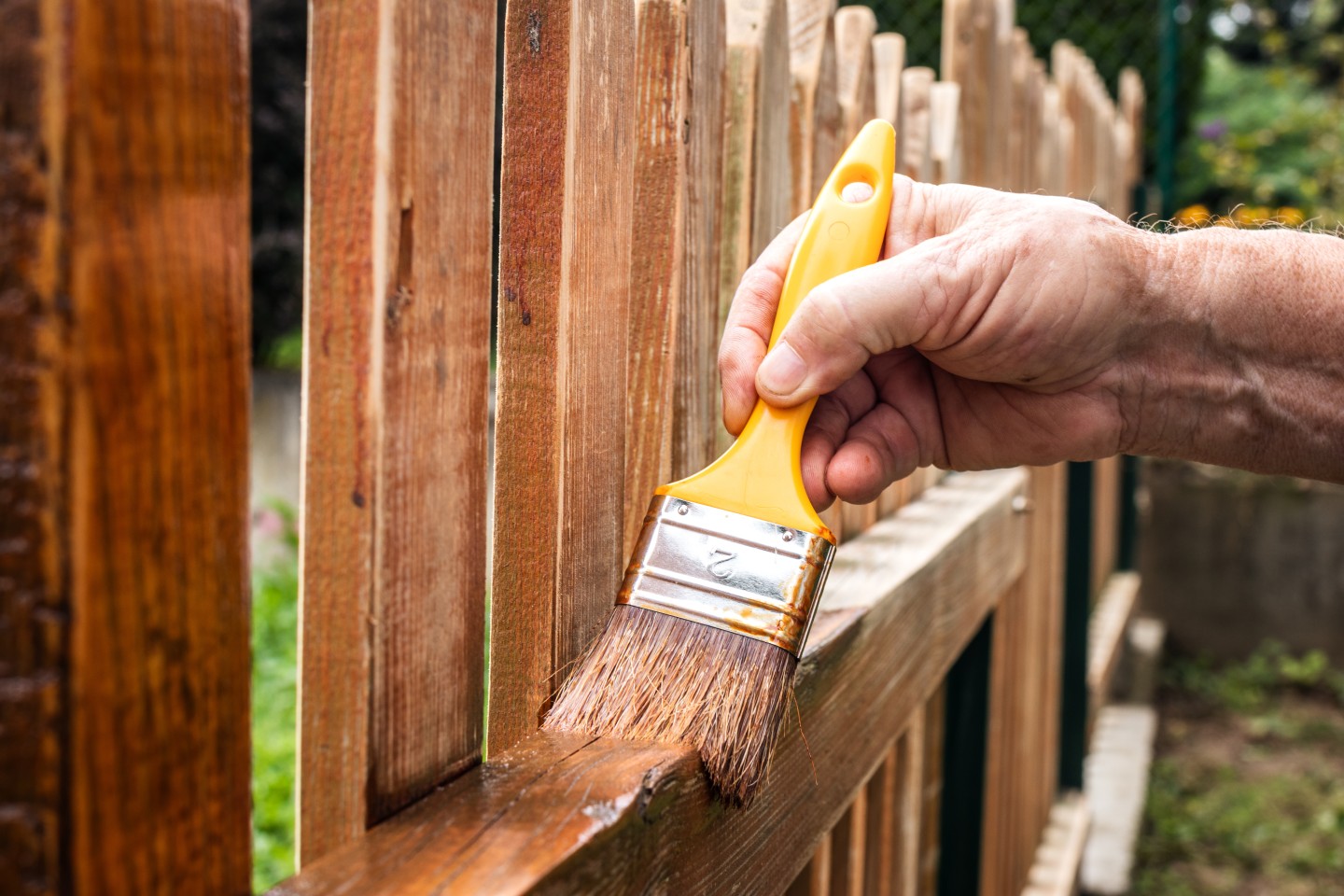 fence painting services Oregon